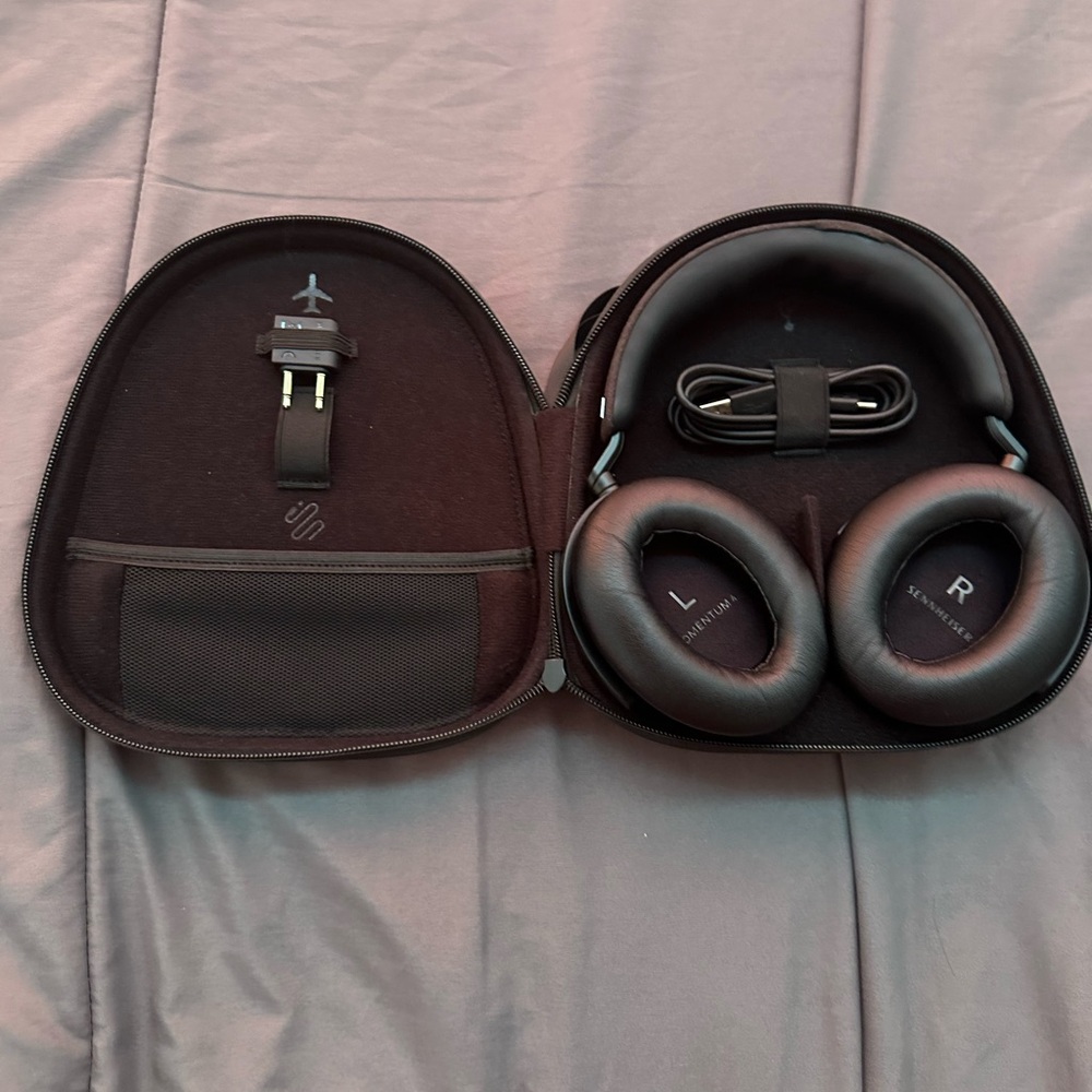 Sennheiser Over-Ear Headphones with Case